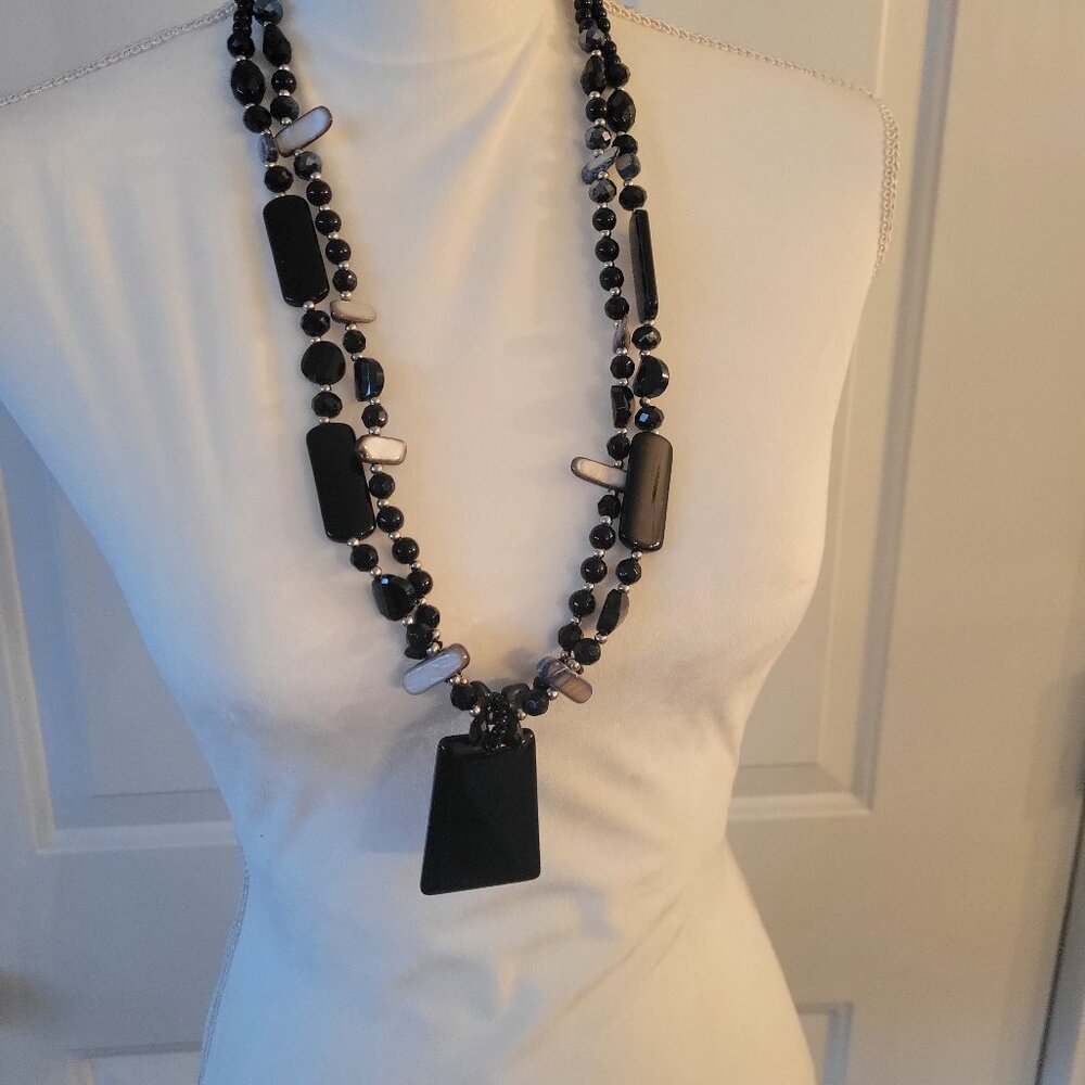 Gorgeous Black Agate Designer Necklace